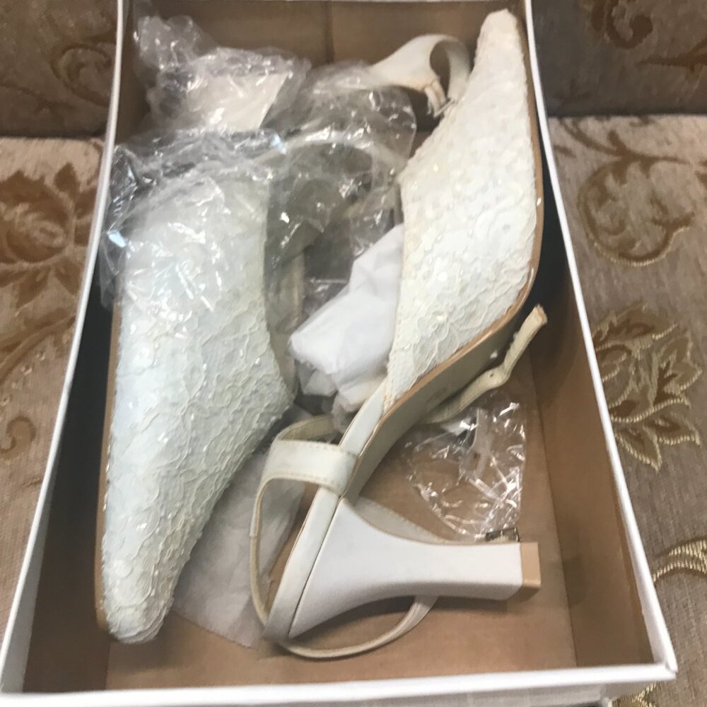 Dye-Able White Lace Satin Ankle-Strap, Formal Pump Dress Shoe Wedding Block Heel - Picture 2 of 16